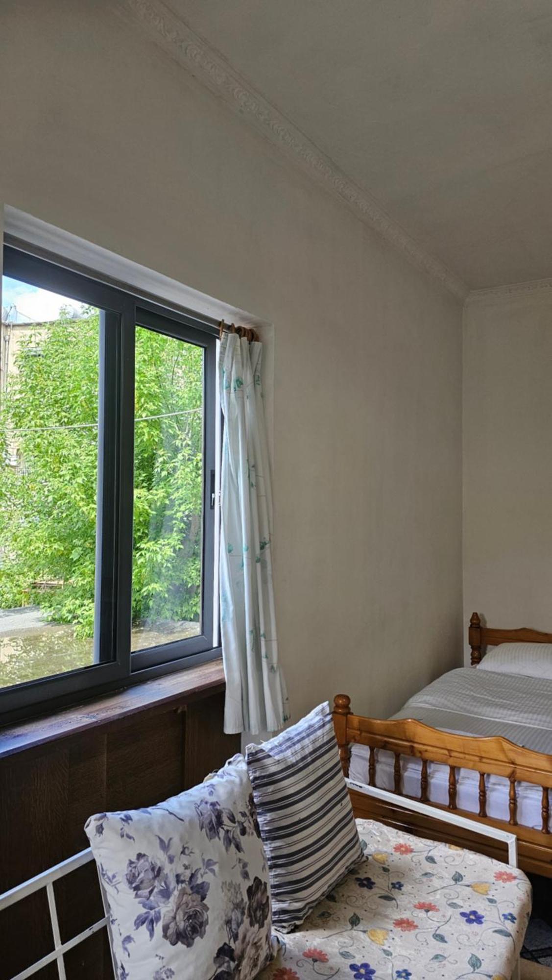 Angie'S Shared Villa Tam Tirana Esterno foto