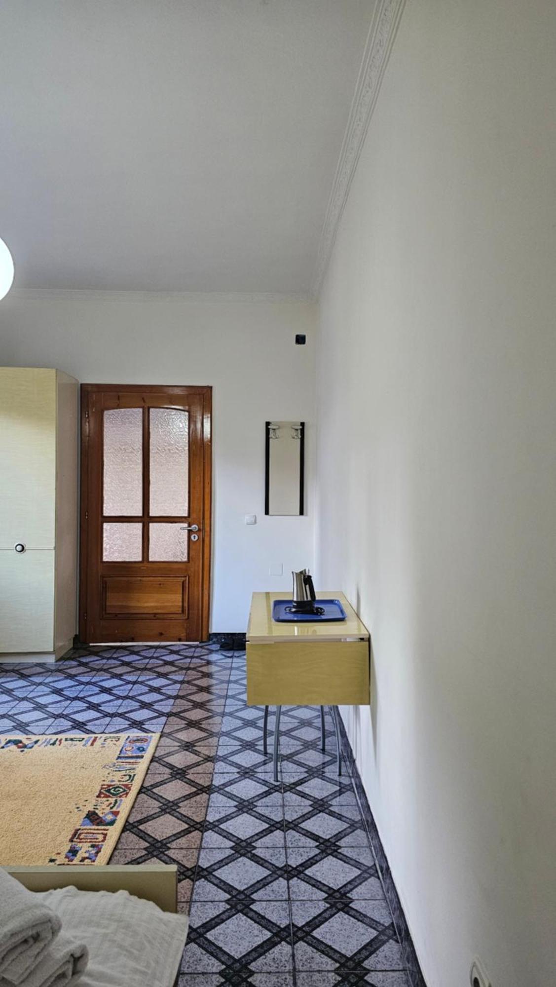 Angie'S Shared Villa Tam Tirana Esterno foto