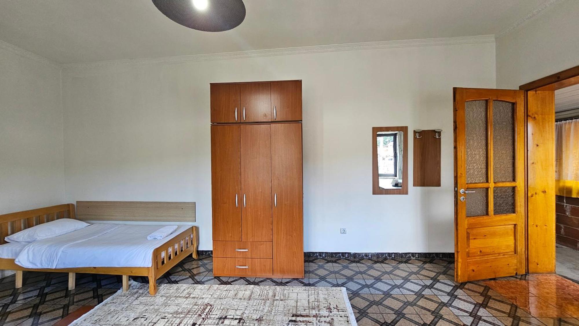 Angie'S Shared Villa Tam Tirana Esterno foto